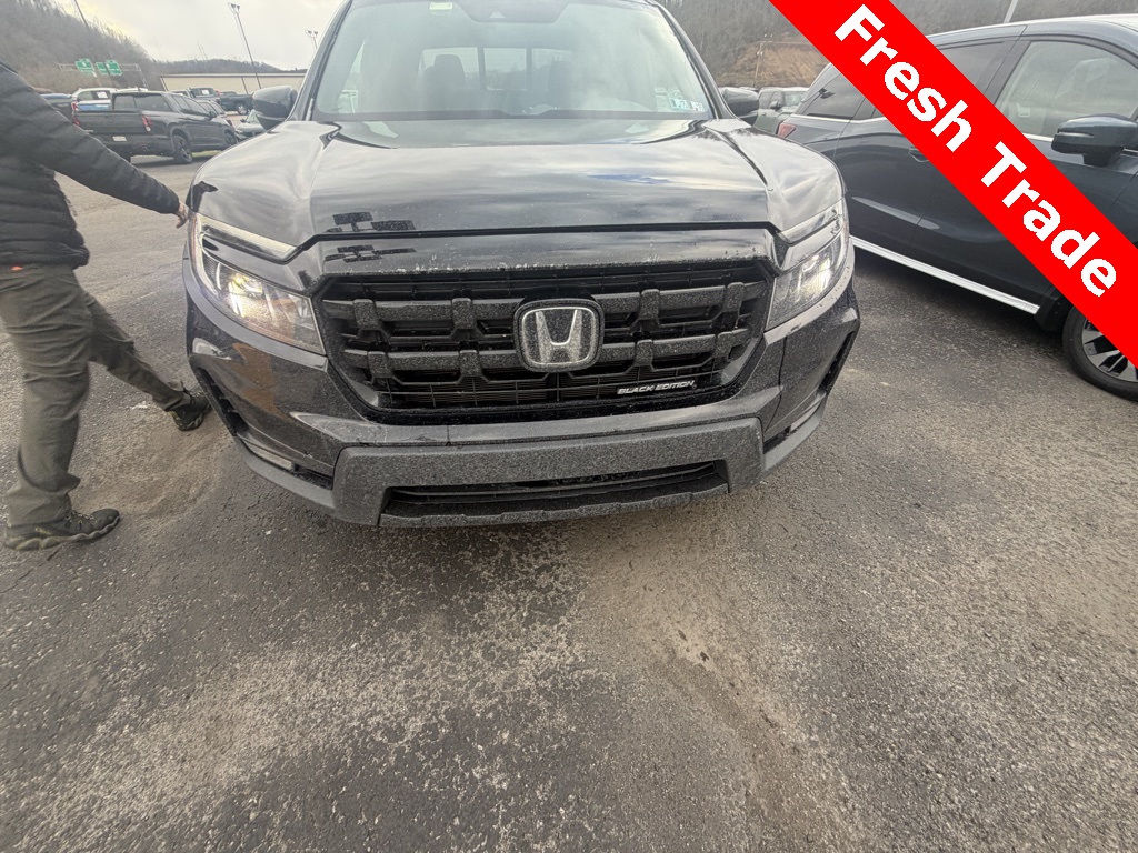 2024 Honda Ridgeline Black Edition's photo
