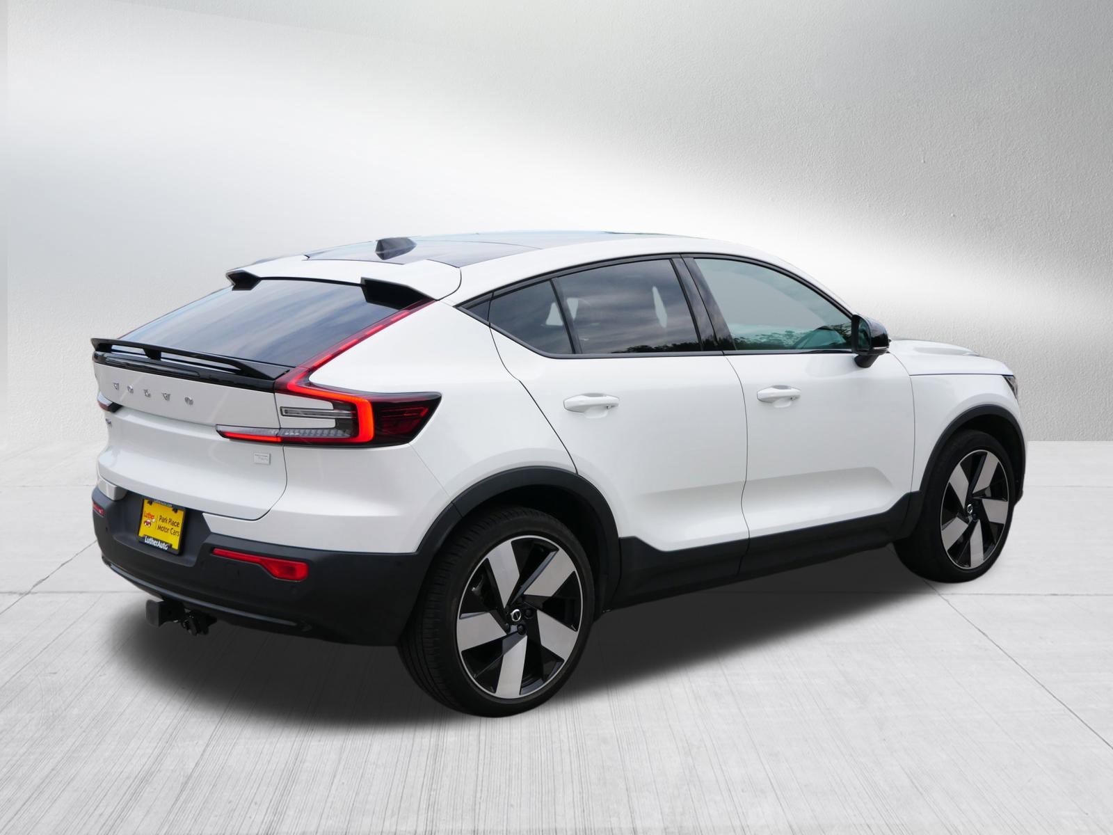 2023 Volvo C40 Recharge Ultimate photo 7