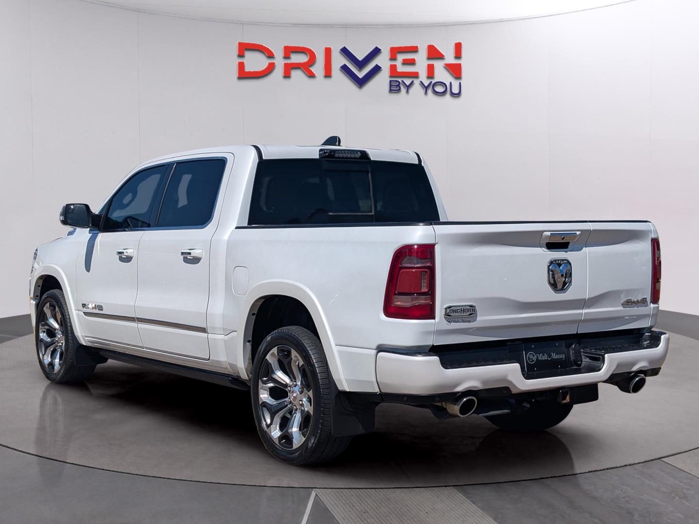 2022 Ram 1500 Longhorn photo 2