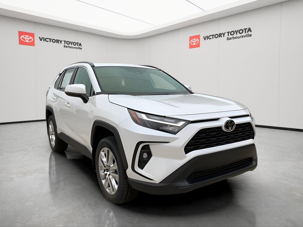 2025 Toyota RAV4 XLE Premium's photo