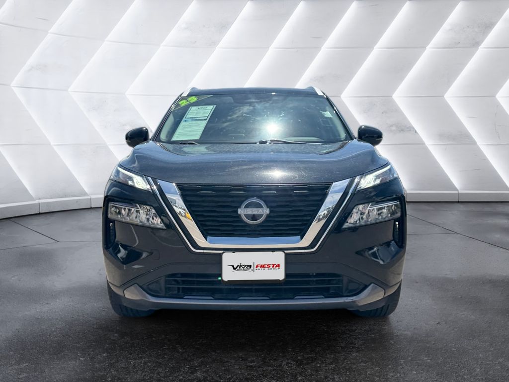 2023 Nissan Rogue SL photo 2
