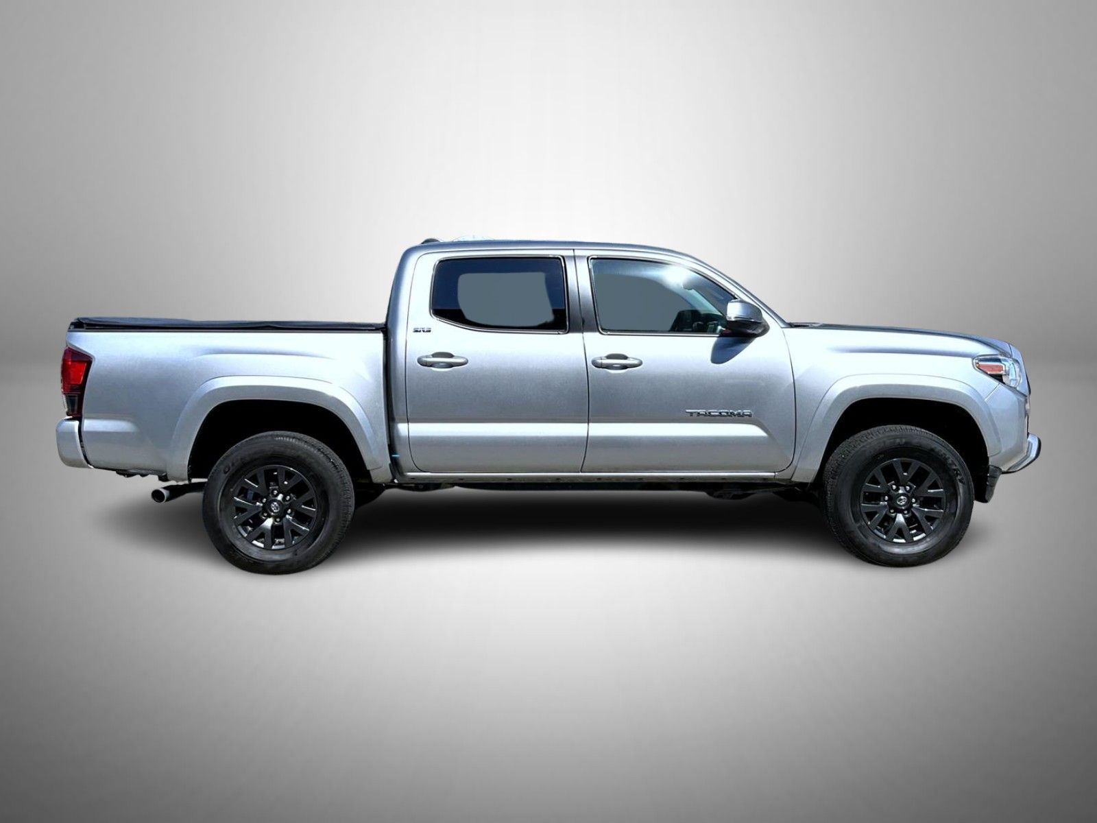 2023 Toyota Tacoma SR5 photo 4