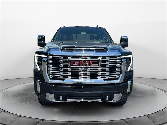 2024 Gmc Sierra 2500 HD Denali photo 2