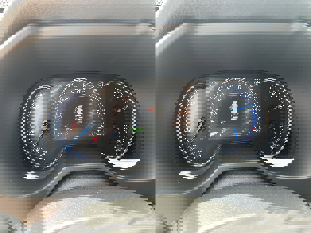 2025 Toyota RAV4 Hybrid LE photo 15