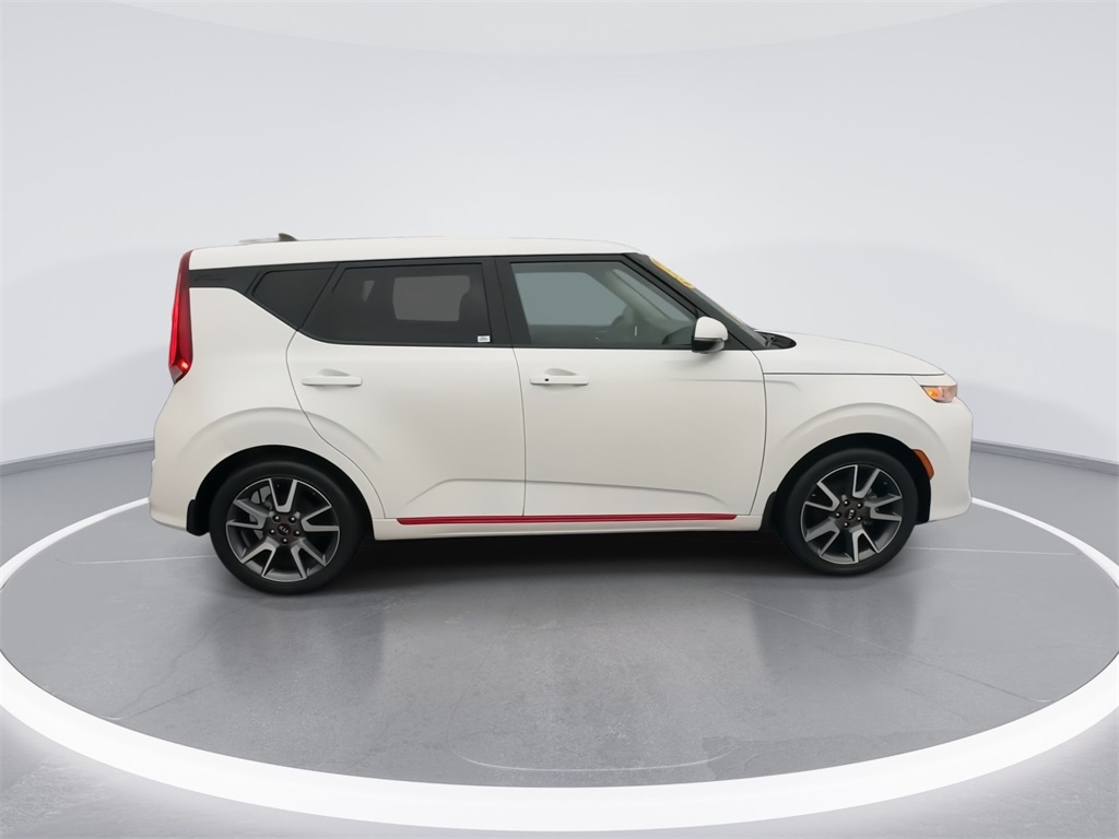 2020 Kia Soul GT-Line photo 9