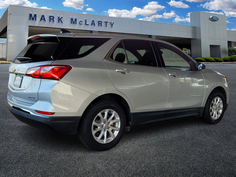 2020 Chevrolet Equinox LT photo 3