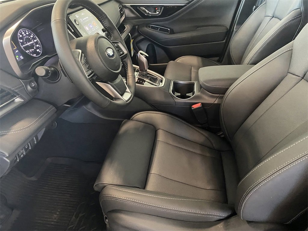 2025 Subaru Outback Limited photo 10
