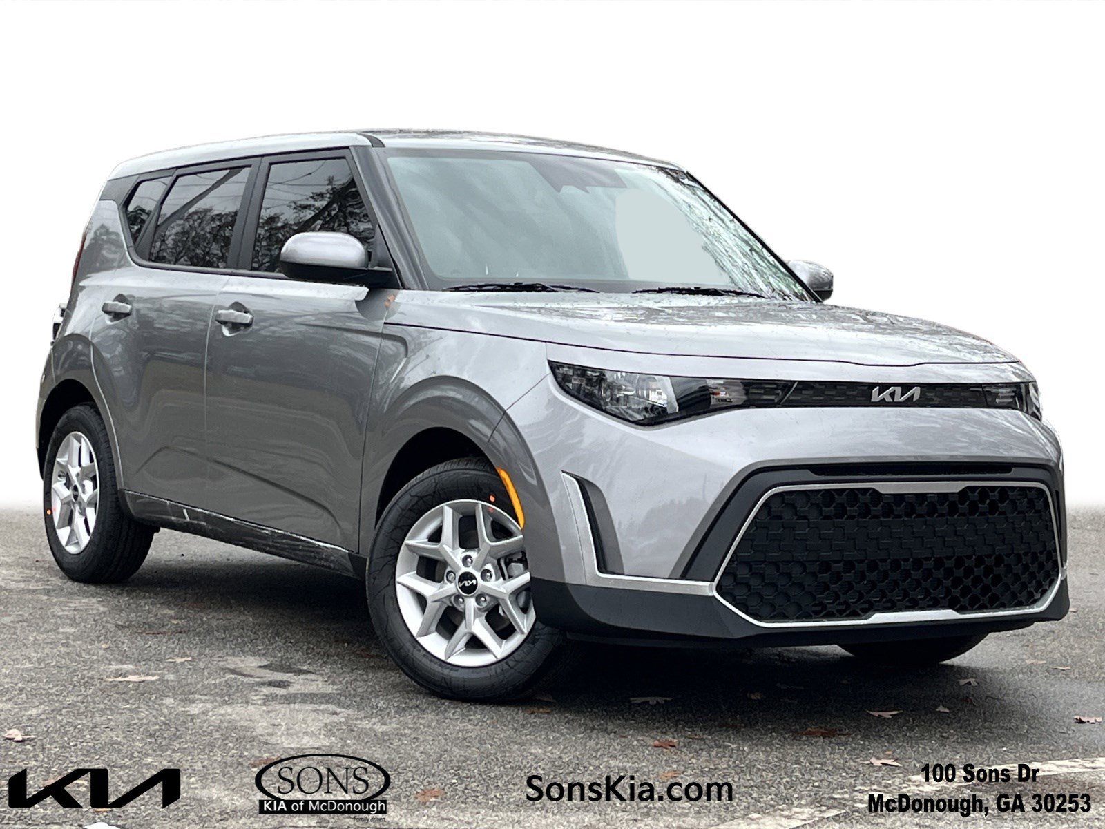 2025 Kia Soul LX's photo