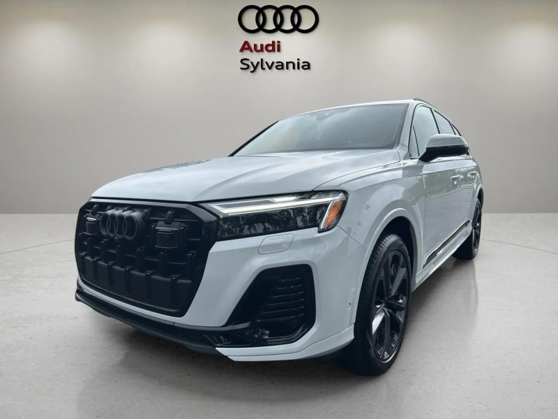2025 Audi Q7 Premium Plus photo 2
