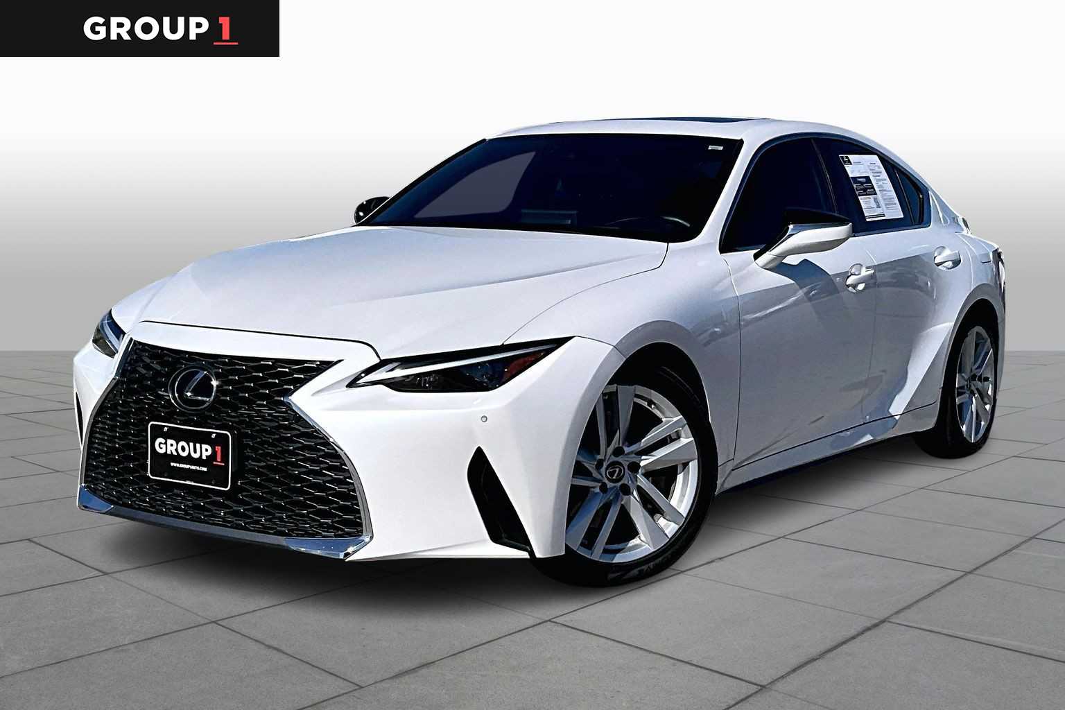 2023 Lexus IS 300