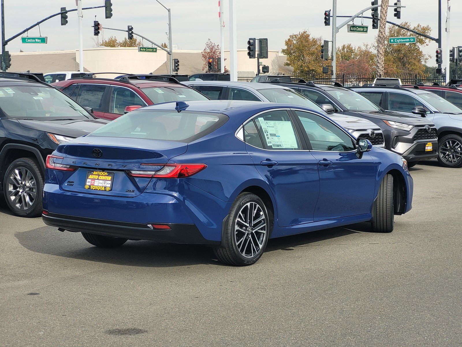2026 Toyota Camry XLE photo 3