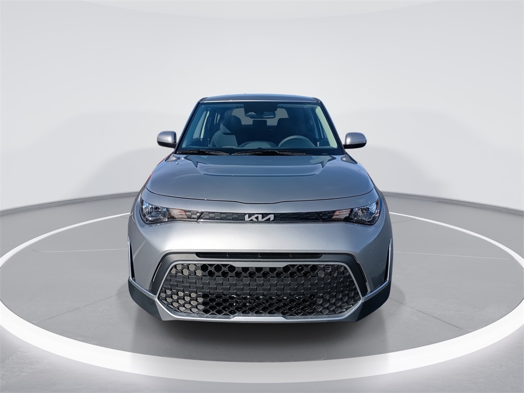 2025 Kia Soul LX photo 3