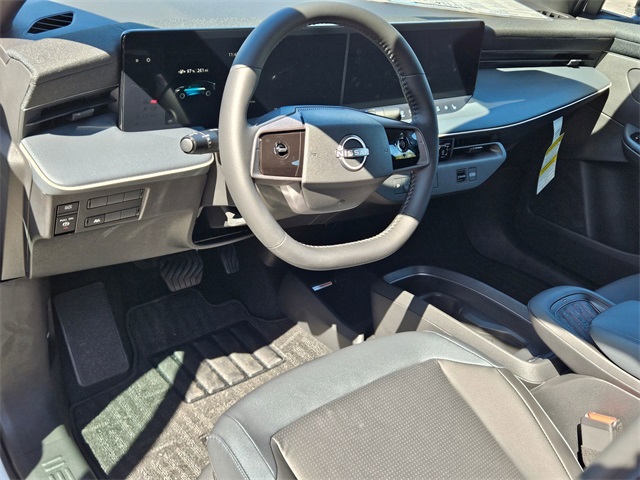 2026 Nissan Leaf SV photo 5