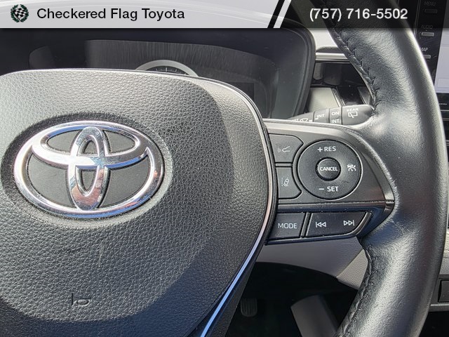 2022 Toyota Corolla Cross LE photo 8