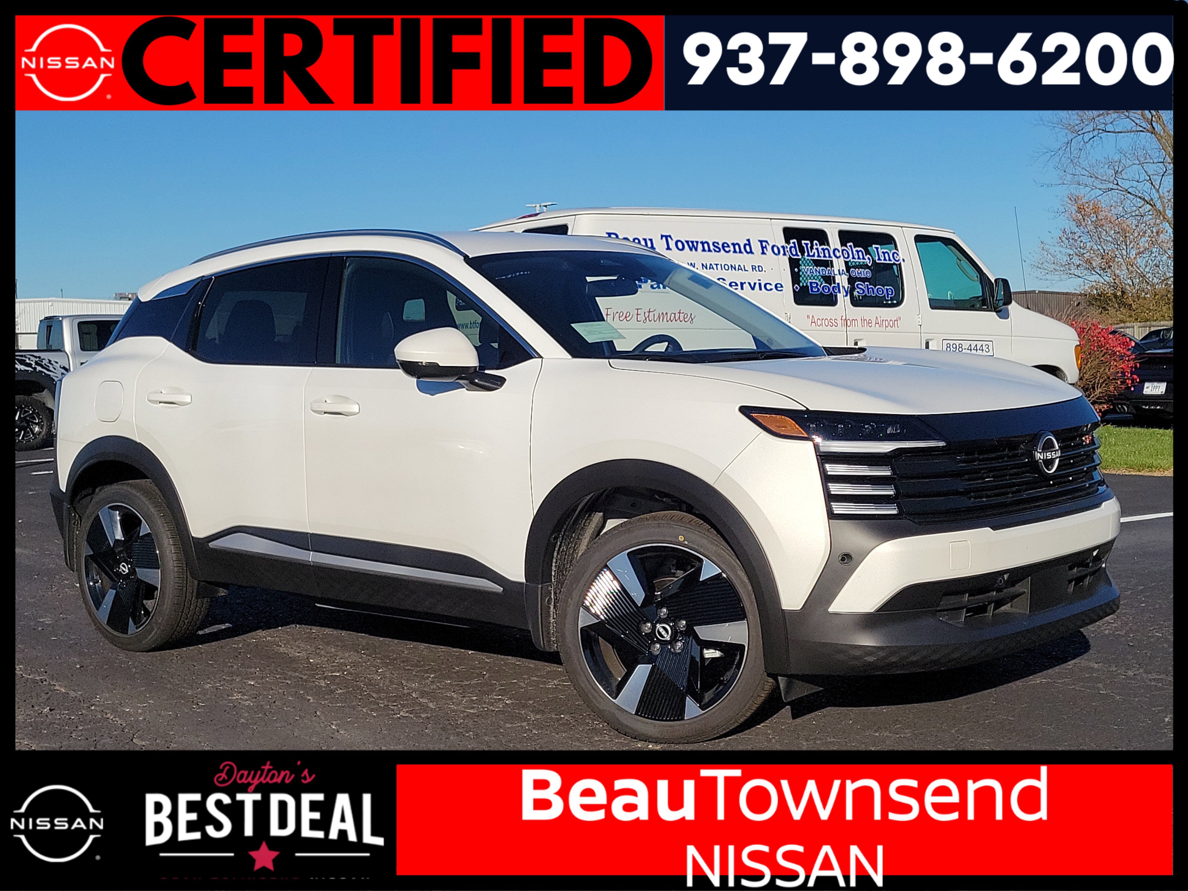 2025 Nissan Kicks SR AWD's photo