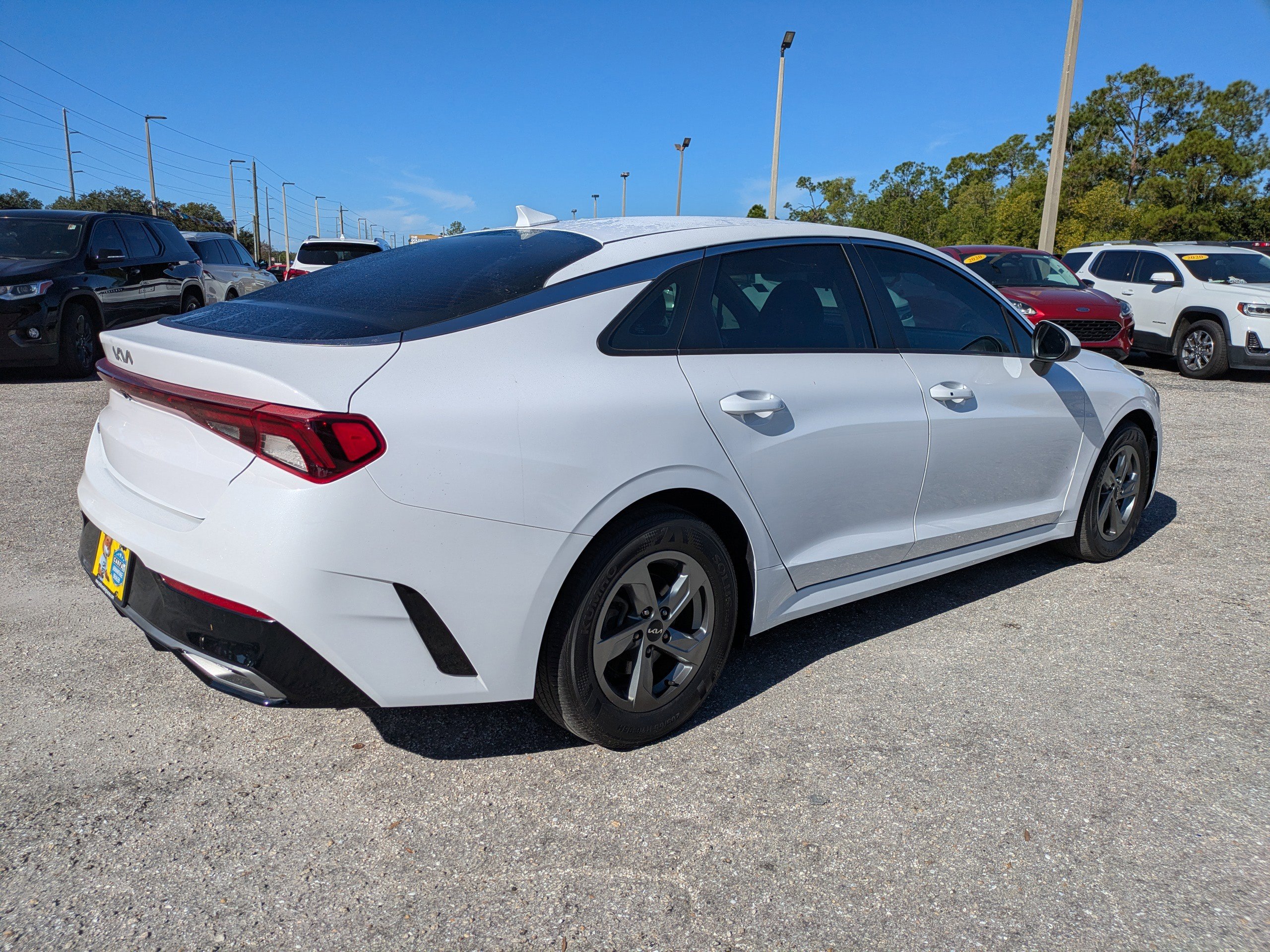 2022 Kia K5 LXS photo 4