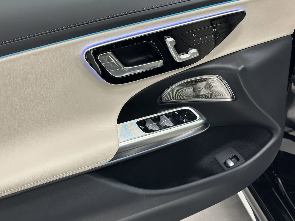 2026 Mercedes Benz E 350 4MATIC Sedan photo 10