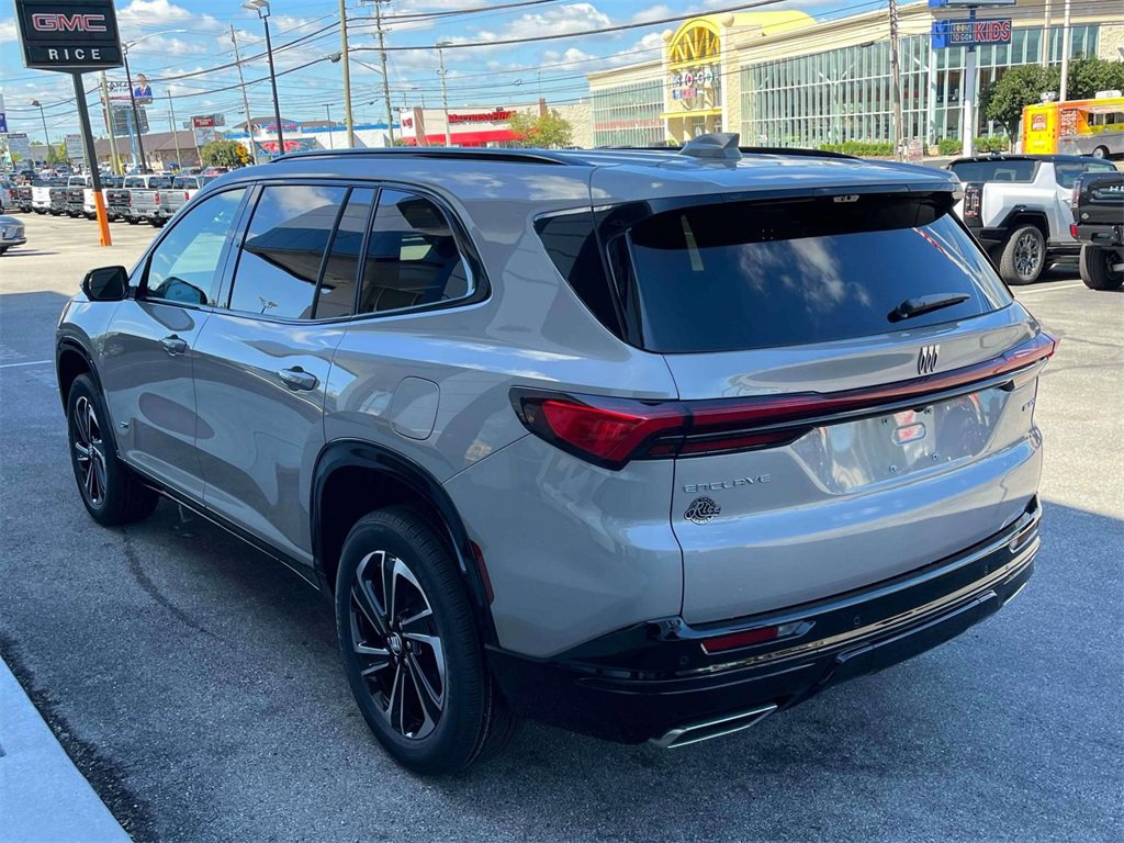 2026 Buick Enclave Sport Touring photo 3