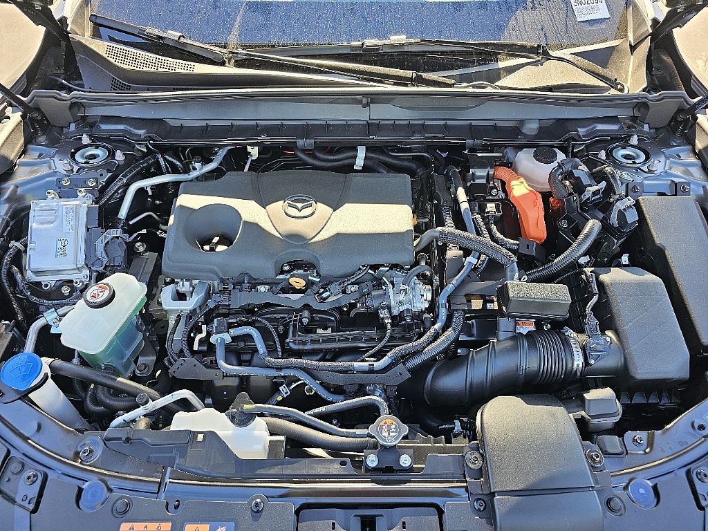 2025 Mazda CX-50 Preferred photo 3