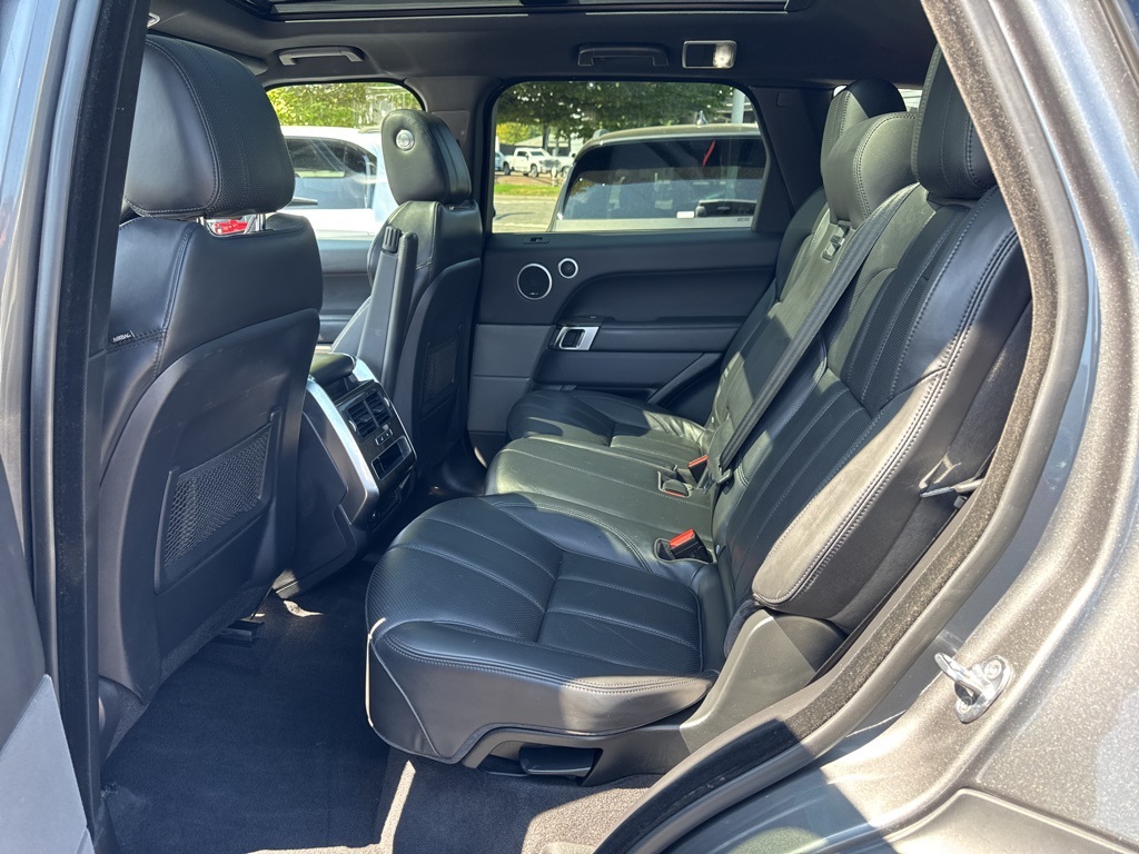 2016 Land Rover Range Rover Sport SuperCharged HSE photo 41