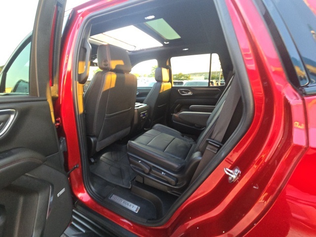 2024 Chevrolet Tahoe RST photo 22