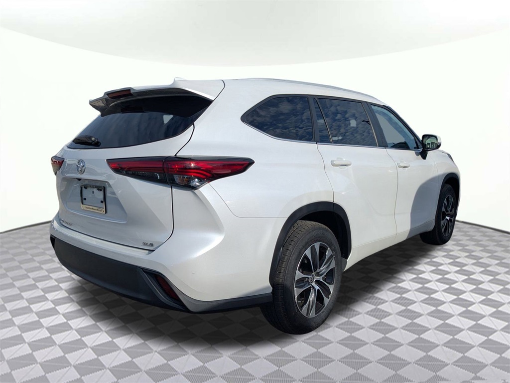 2023 Toyota Highlander Limited Platinum XLE XSE photo 3