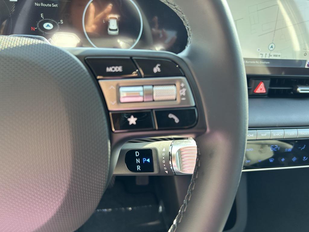 2025 Hyundai Ioniq 5 SEL photo 14