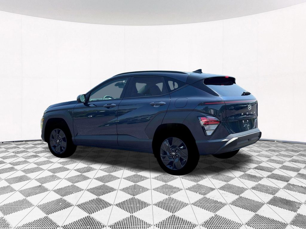2026 Hyundai Kona SEL photo 3