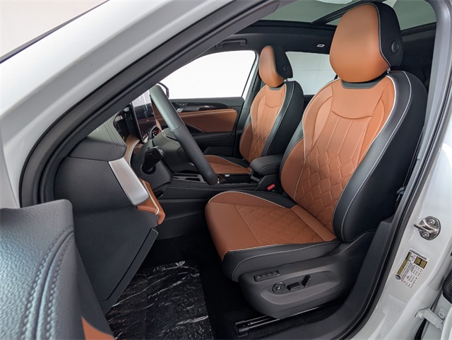 2025 Volkswagen Tiguan SEL R-Line Black photo 5