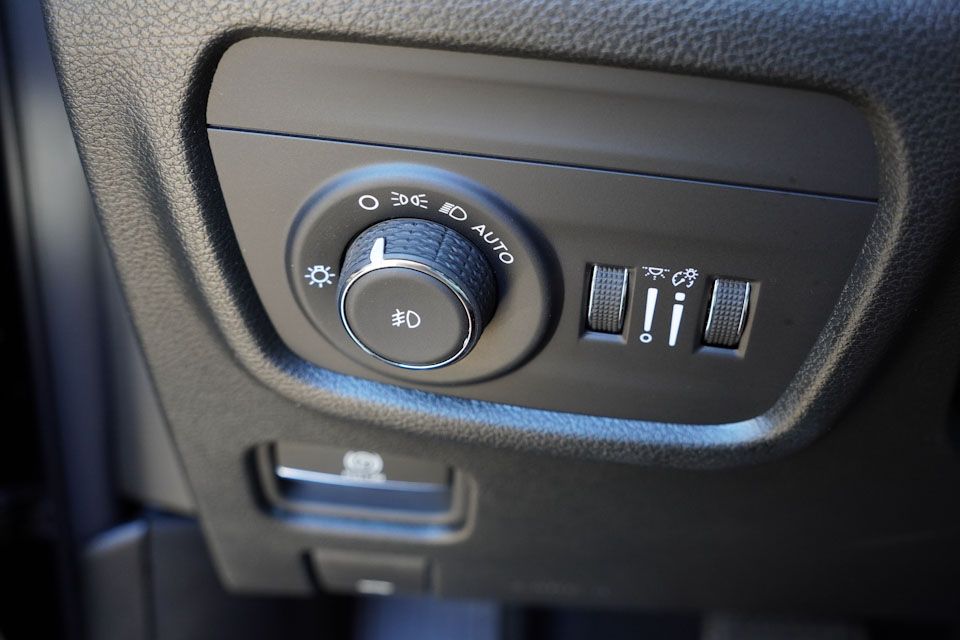 2025 Jeep Grand Cherokee Limited photo 21