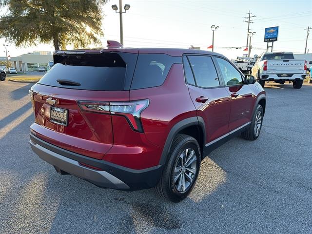 2026 Chevrolet Equinox LT photo 4