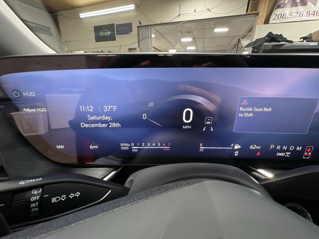 2025 Buick Envision Preferred photo 11