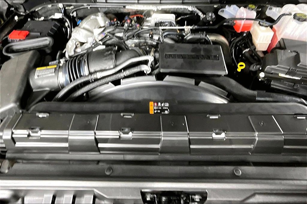 2026 Gmc Sierra 3500 HD Denali photo 2