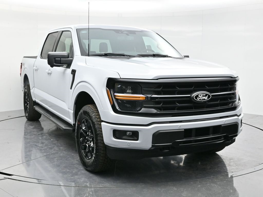 2025 Ford F-150 XLT's photo