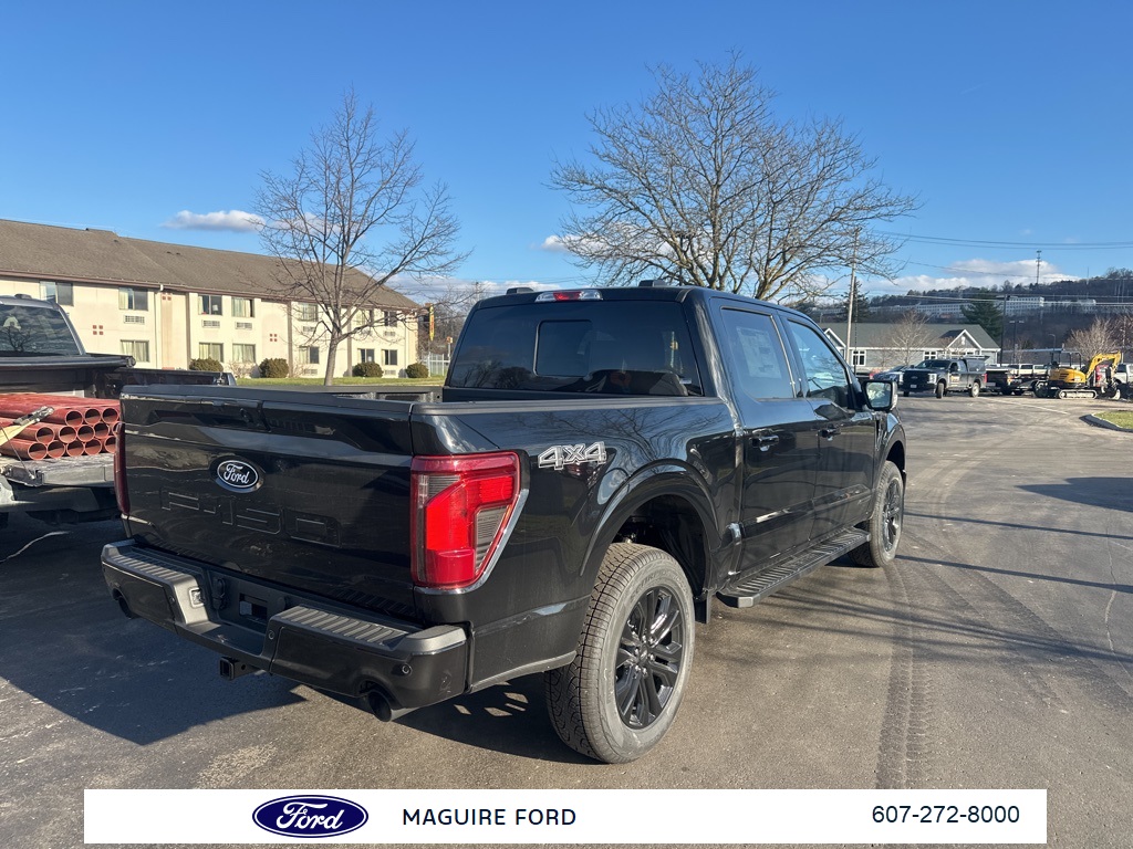 2025 Ford F-150 XLT photo 3
