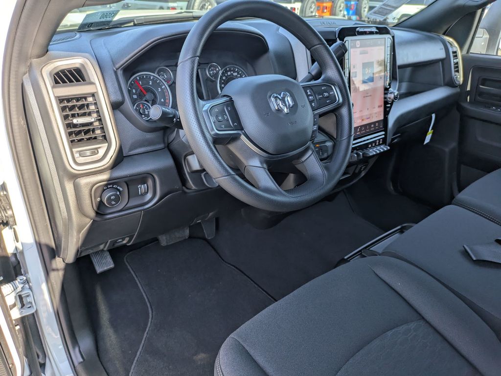 2026 Ram 3500 Tradesman photo 11