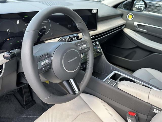 2026 Hyundai Sonata Hybrid Limited photo 2