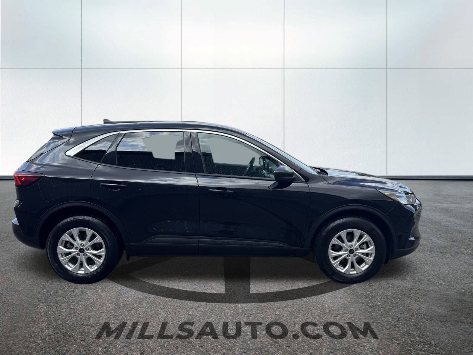 2024 Ford Escape Active photo 3
