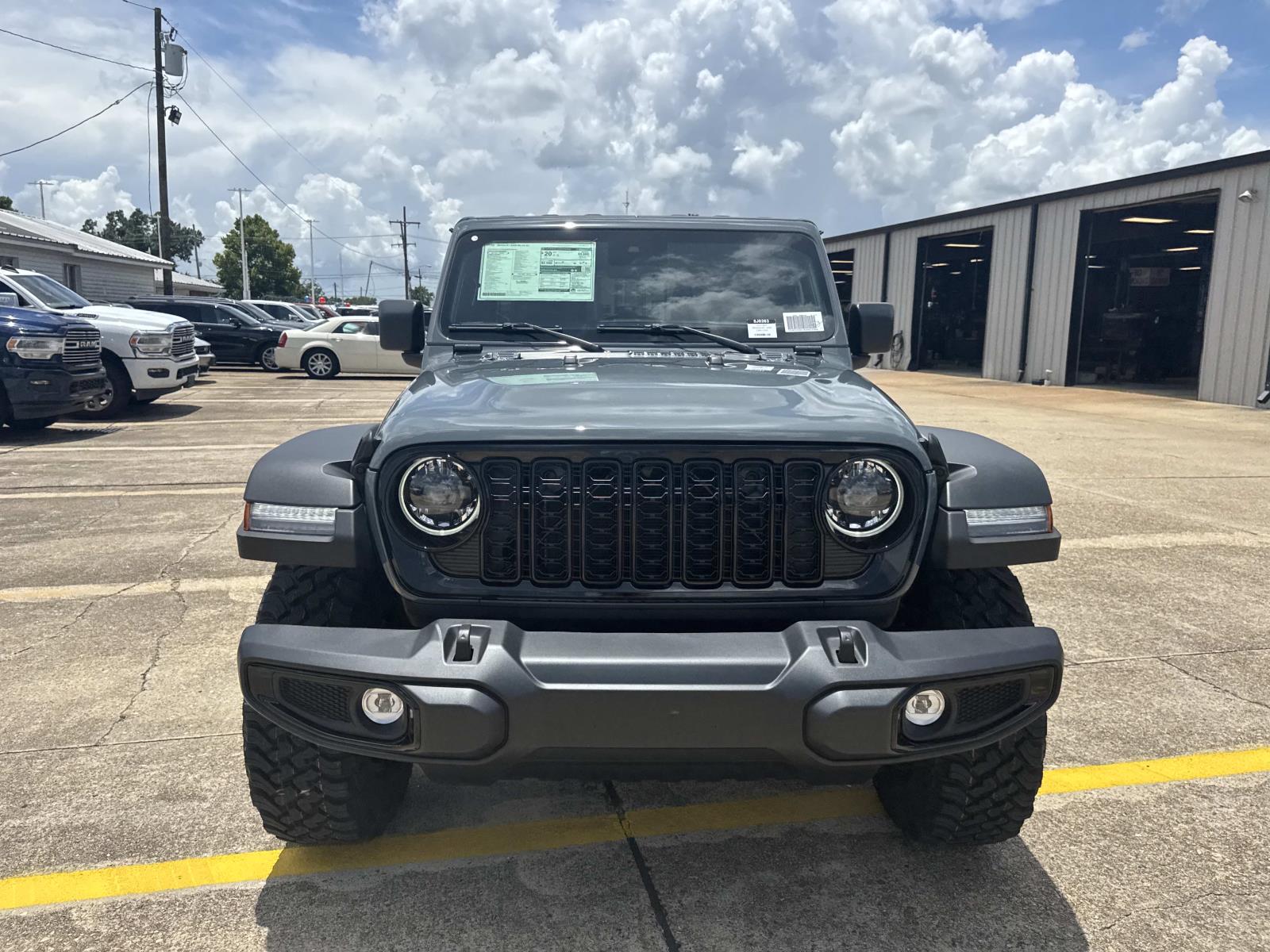 2025 Jeep Wrangler Willys photo 2