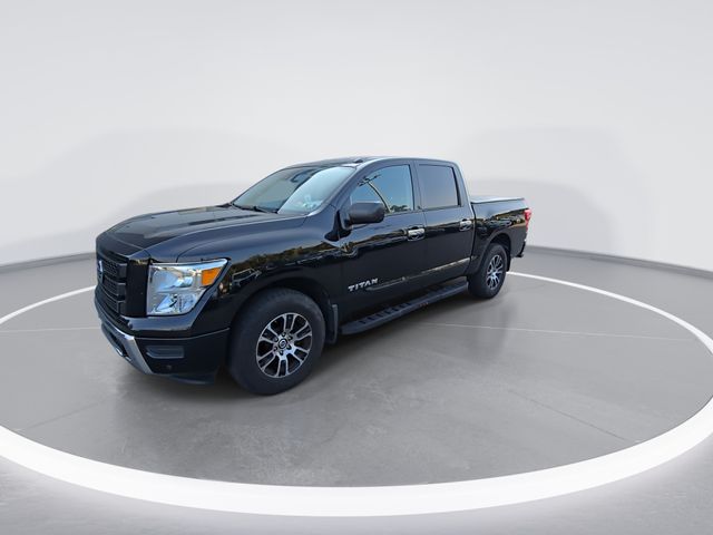 2021 Nissan Titan SV photo 2