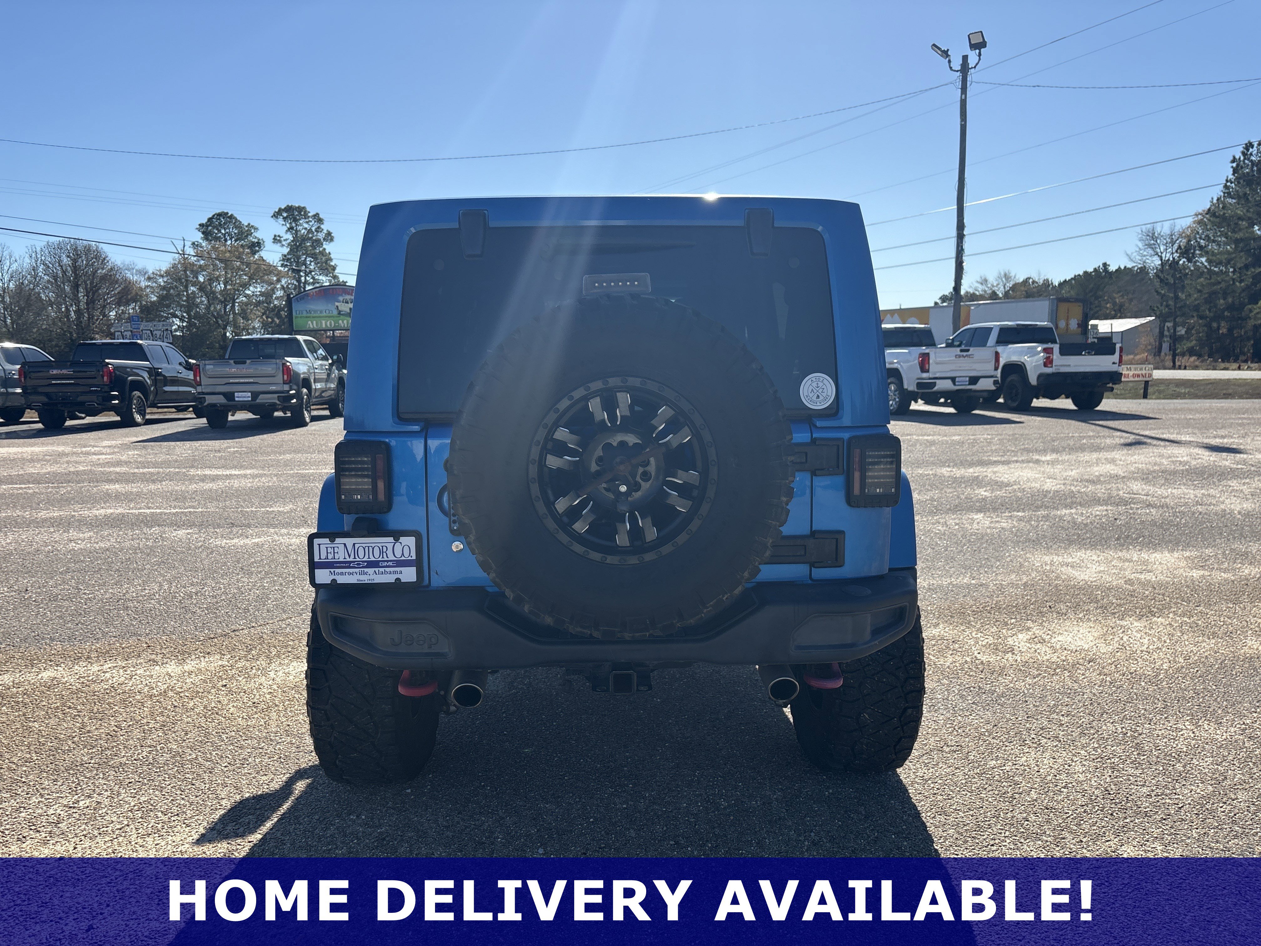 2015 Jeep Wrangler Unlimited Rubicon's photo