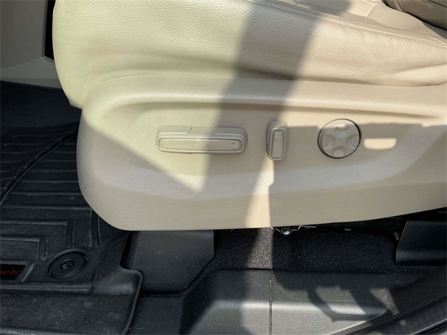 2020 Honda Odyssey Elite photo 9