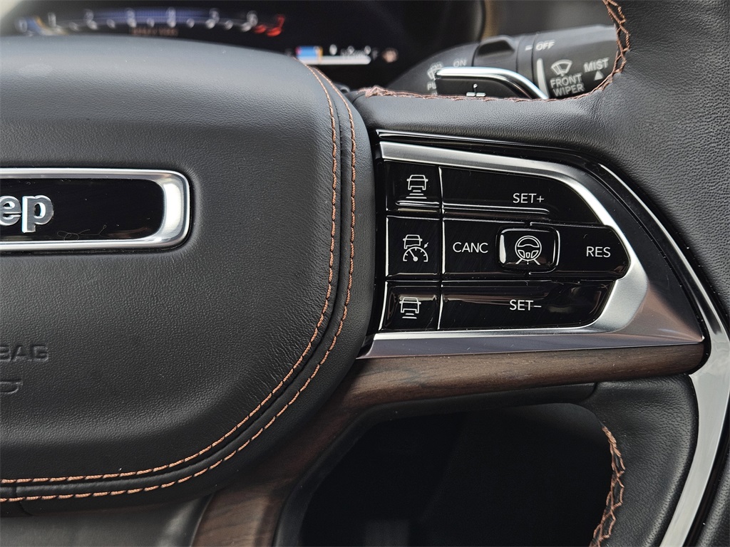 2024 Jeep Grand Cherokee L Summit photo 26