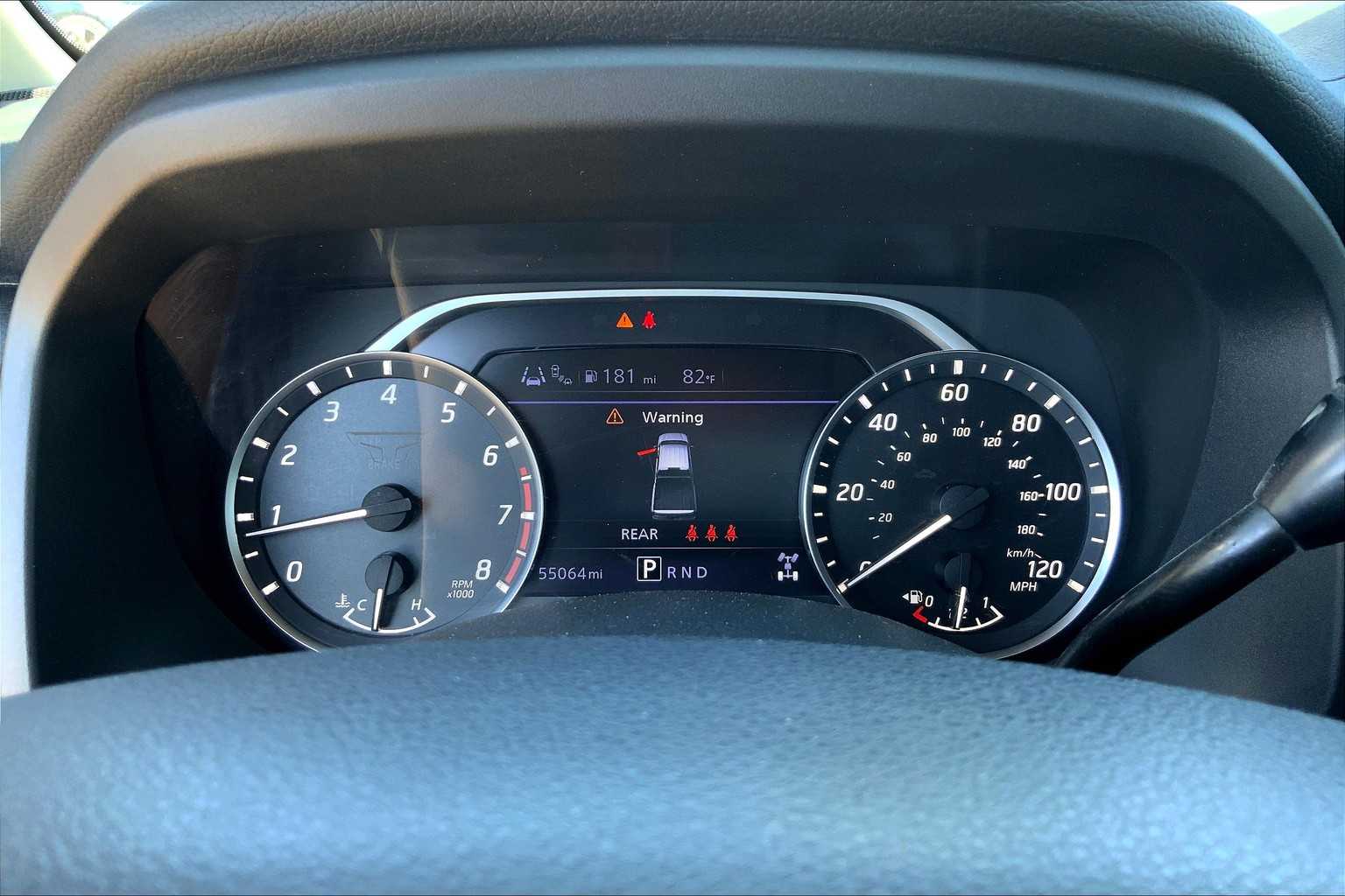 2023 Nissan Titan S Crew Cab photo 21