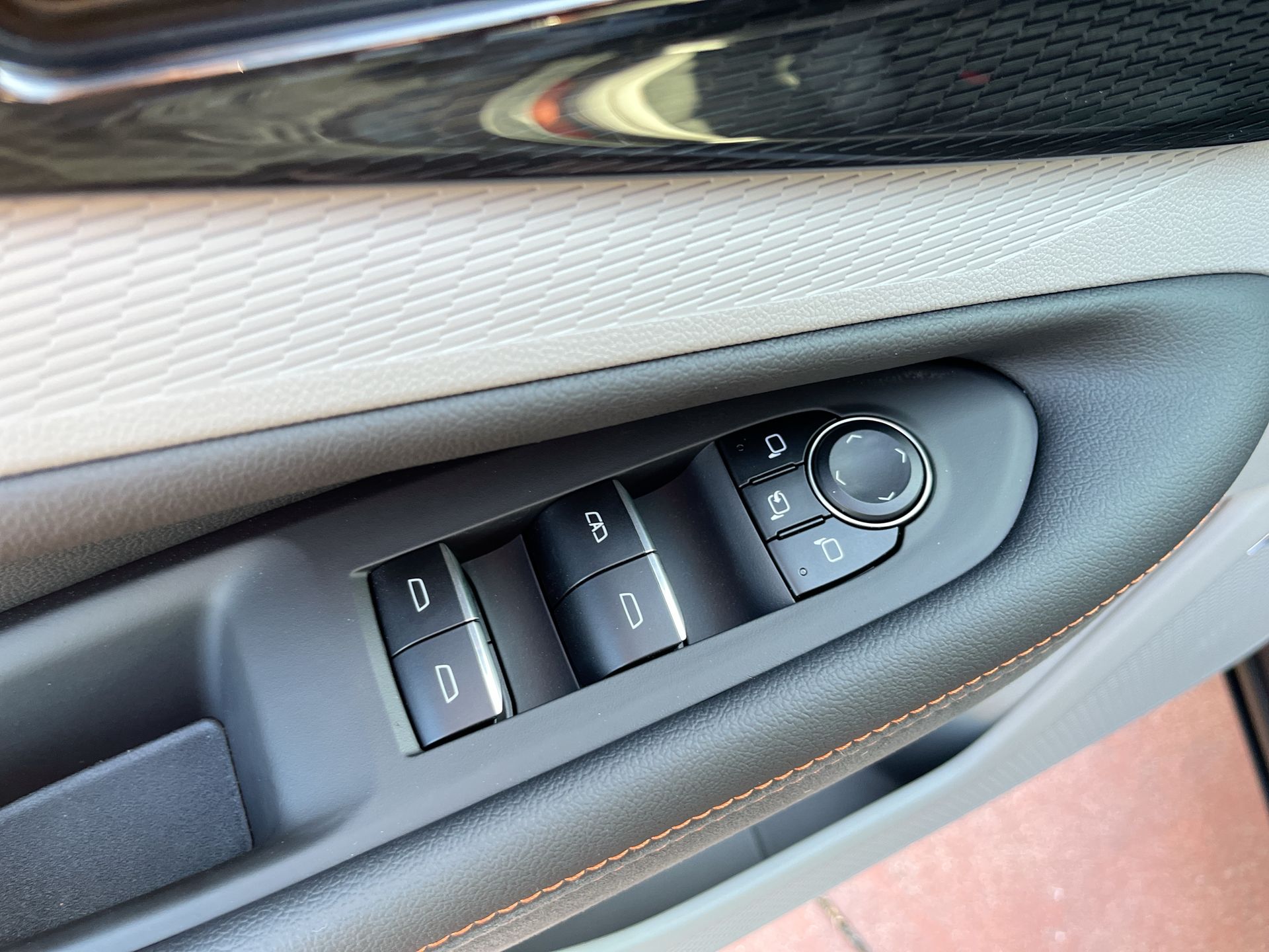 2026 Chevrolet Blazer EV photo 23