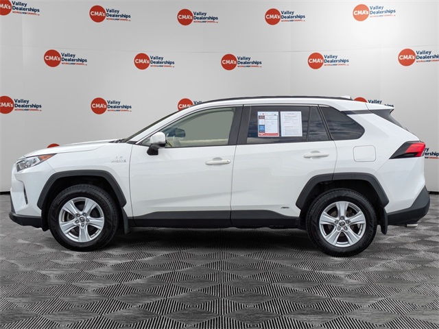 2019 Toyota RAV4 Hybrid XLE photo 5