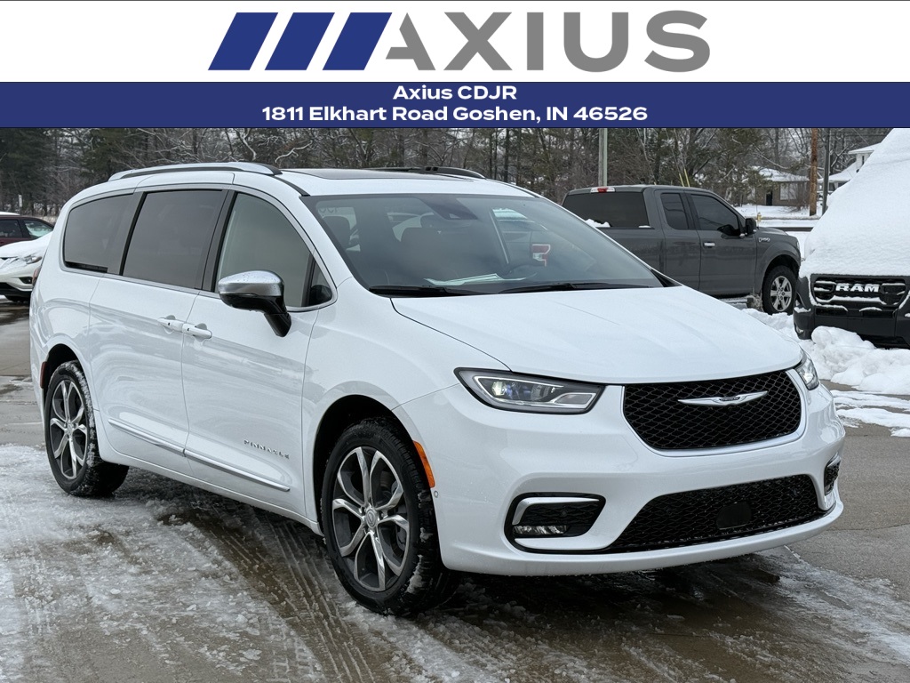 2026 Chrysler Pacifica Pinnacle's photo