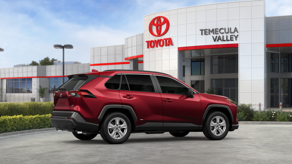 2025 Toyota RAV4 Hybrid LE photo 4