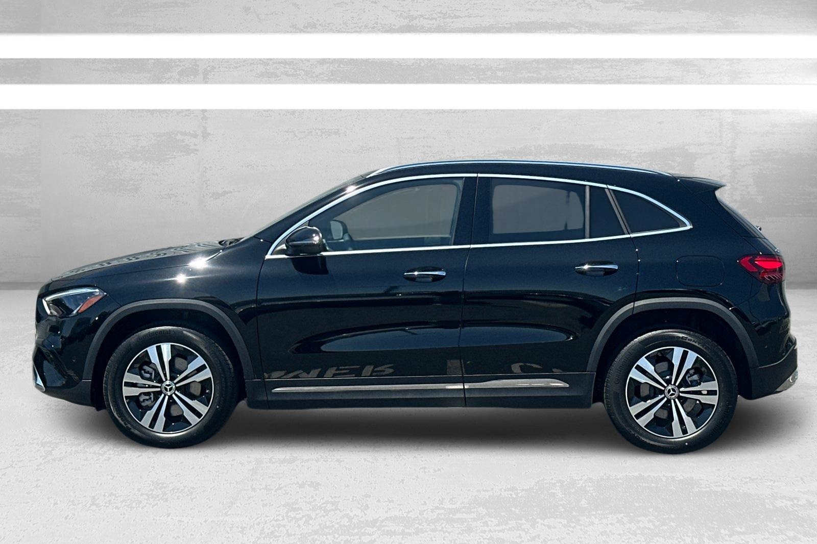 2025 Mercedes Benz GLA 250 4MATIC photo 4