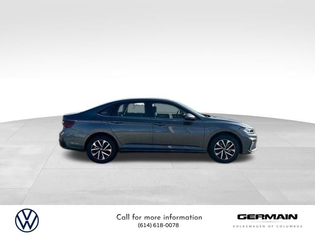 2025 Volkswagen Jetta 1.5T S photo 4